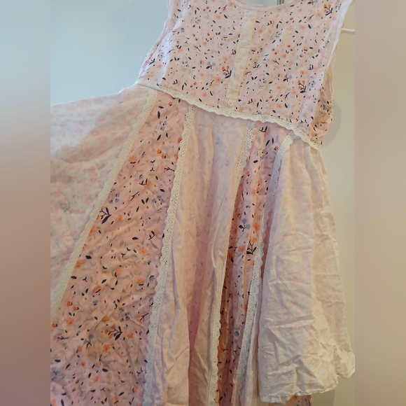 Girls' Floral Panel Dress - Picture 4 of 14